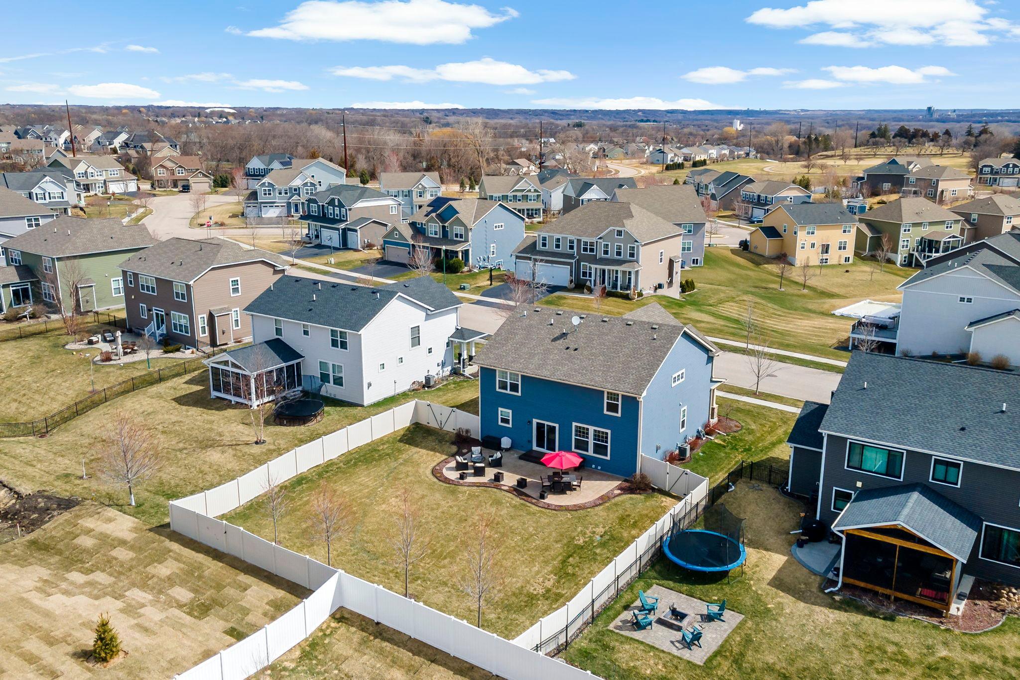 3894 Carver Path Chaska, MN 55318 - Photo 2 of 37