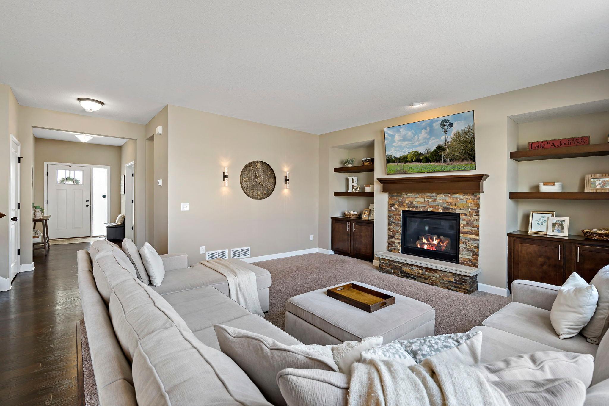 3894 Carver Path Chaska, MN 55318 - Photo 10 of 37