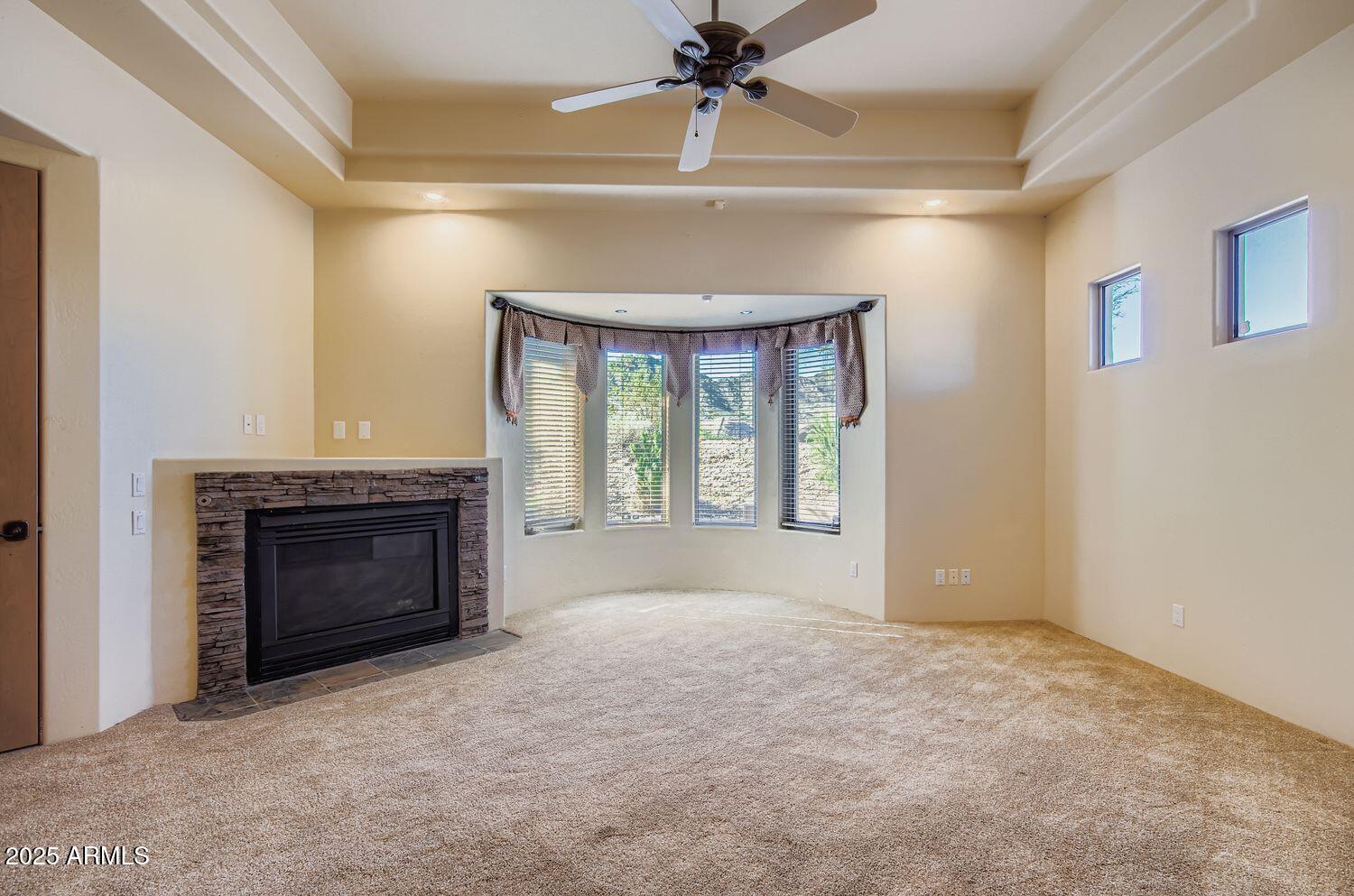 9247 North 24th Way Phoenix, AZ 85028 - Photo 34 of 99 9247 n 24th way - Web Quality - 015 - 21