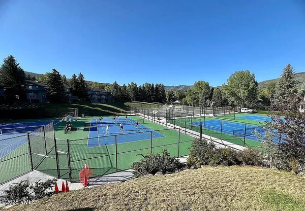 a view of a tennis court