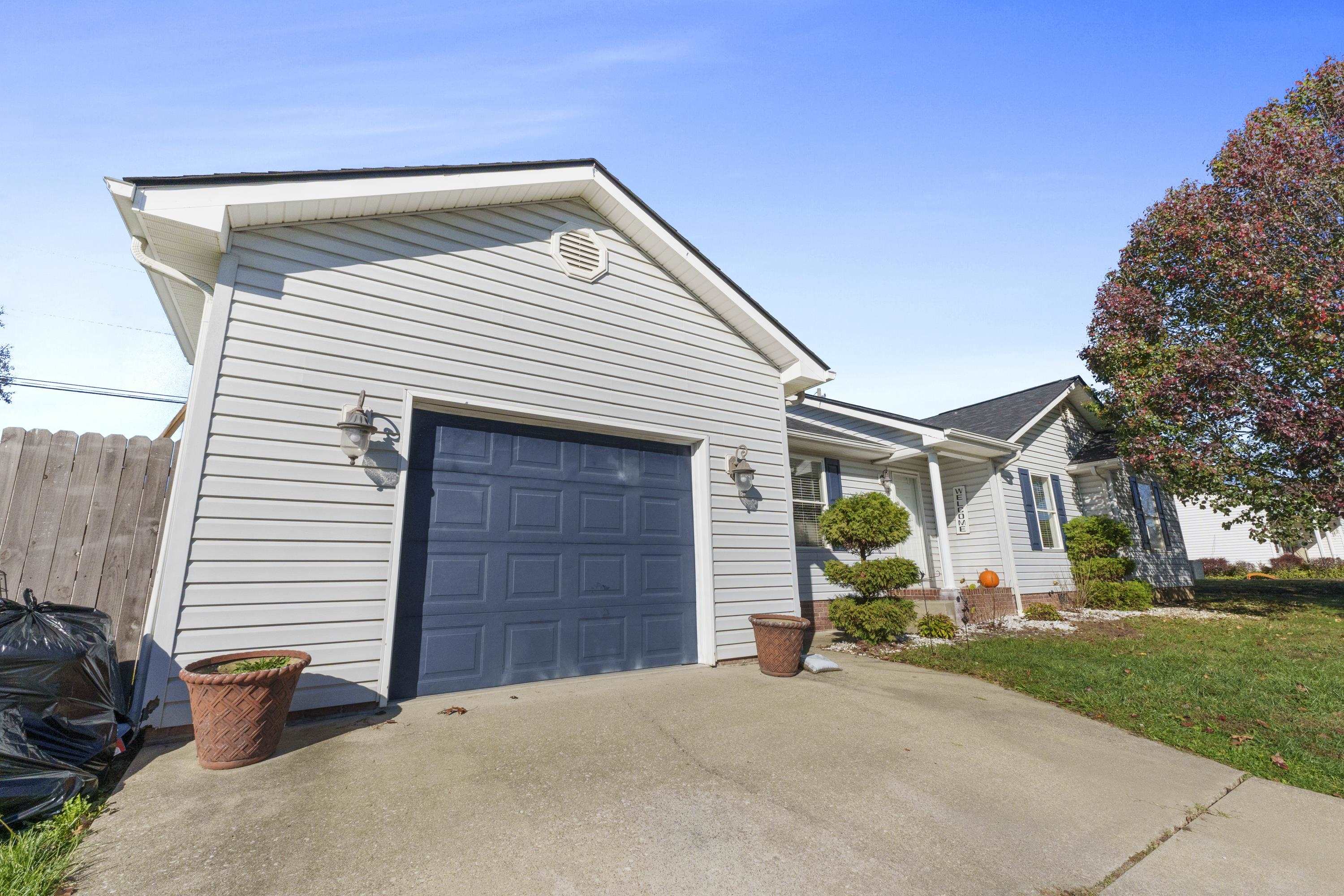 24 Woodville Road Grayson, KY 41143 - Photo 3 of 31
