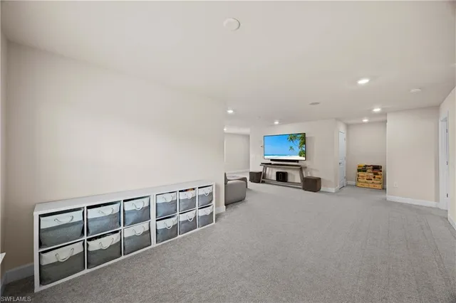 a view of a livingroom with furniture