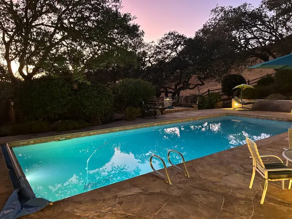 a view of a outdoor space