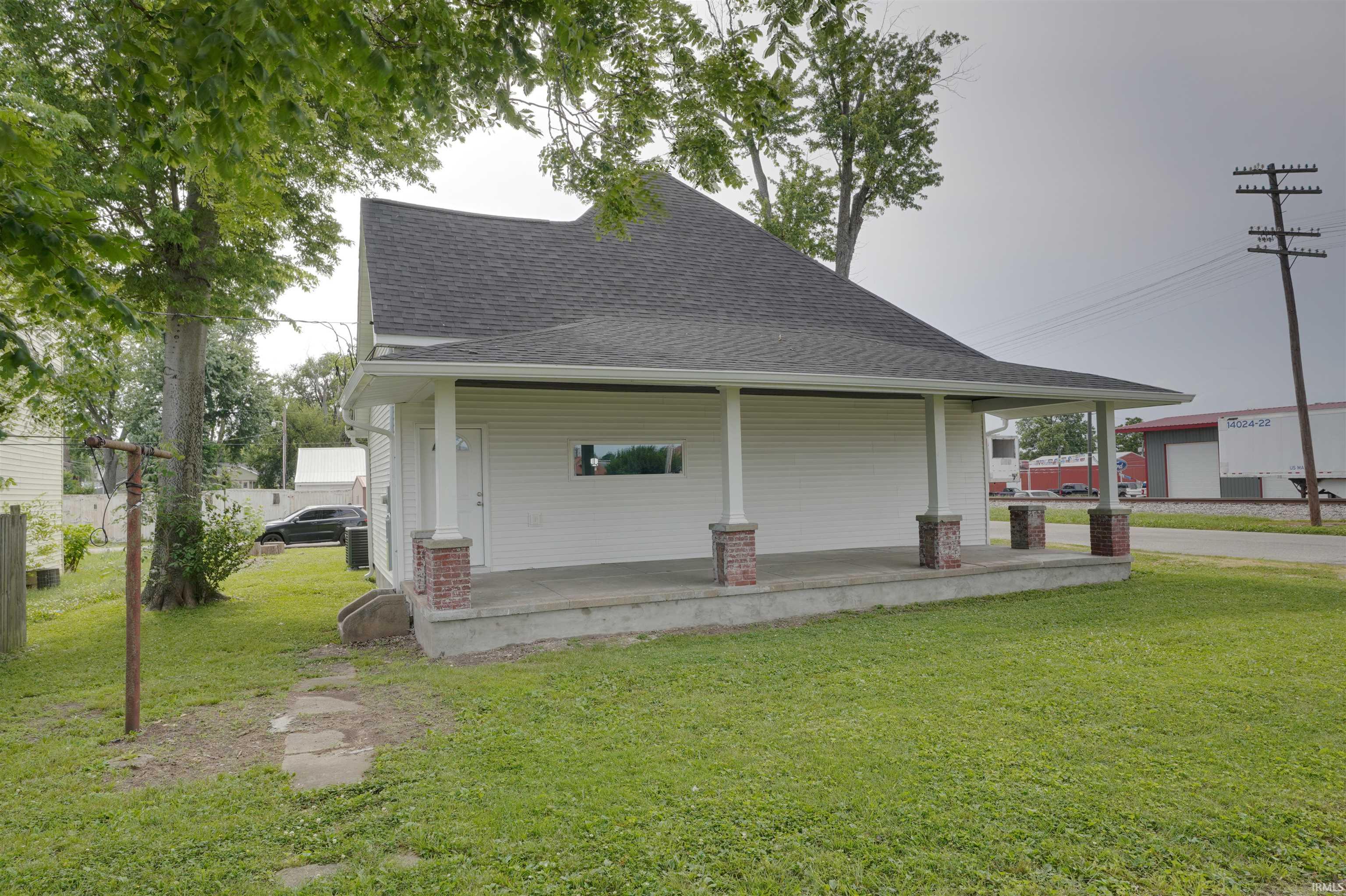 200 Southwest 1st Street Washington, IN 47501 - Photo 5 of 20