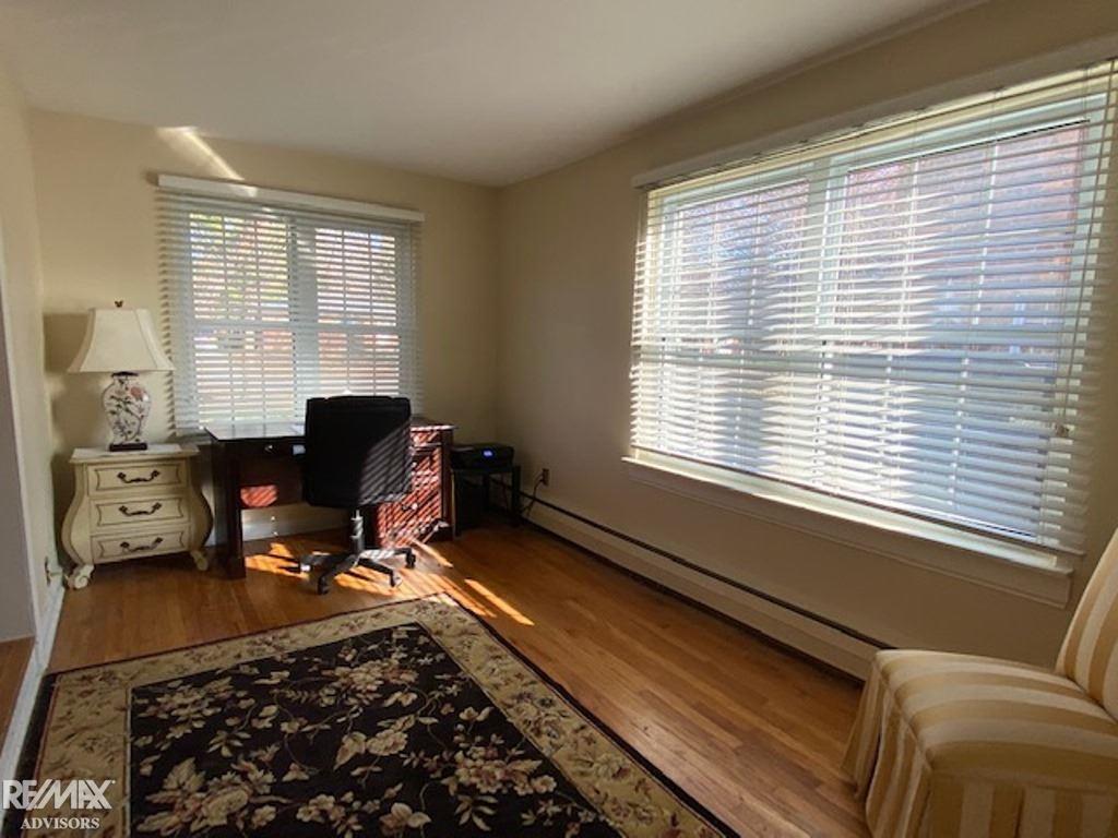 915 Hampton Road Grosse Pointe, MI 48236 - Photo 23 of 40 50004040-22.JPG