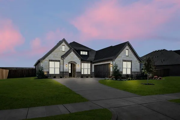 $429,999 | 224 Pine Leaf Trail, Waxahachie, TX 75165