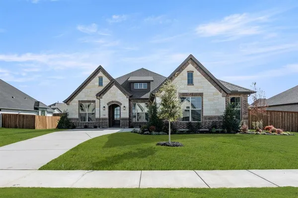 $429,999 | 224 Pine Leaf Trail, Waxahachie, TX 75165