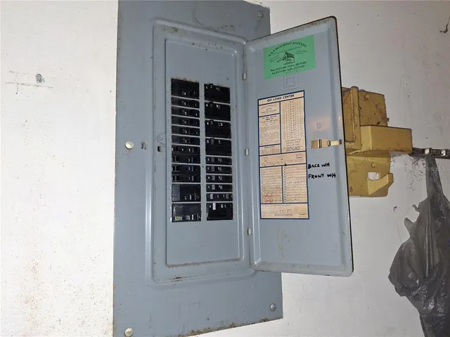 $285,000 | 4448 Bethlehem Road, Dover, FL 33527