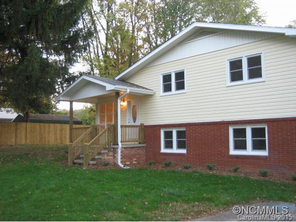 256 Chelsea Road Waynesville, NC 28786 - Photo 8 of 8 Gallery Image 8