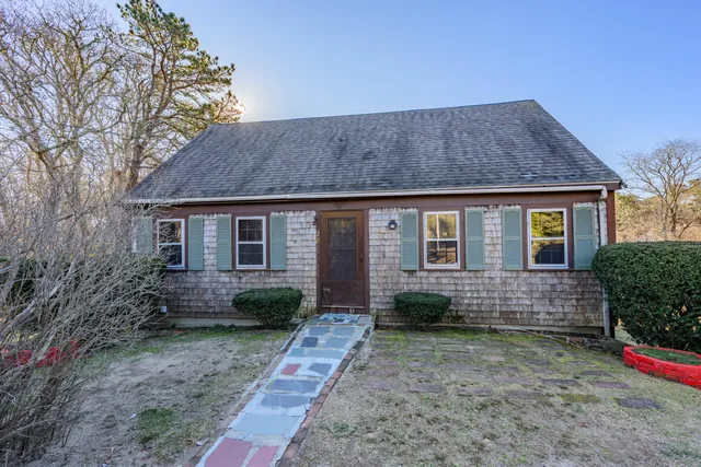 $550,000 | 28 Charles Street, South Chatham, MA 02659