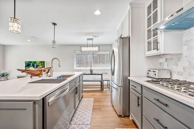 $3,995 | 3151 Kinkaid Drive, Dallas, TX 75220