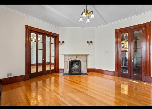 $3,000 | 118 Elm Street, Unit 1, Marlborough, MA 01752