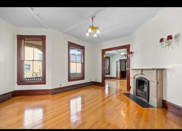 $3,000 | 118 Elm Street, Unit 1, Marlborough, MA 01752