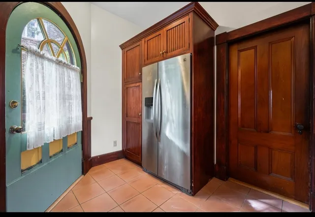 $3,000 | 118 Elm Street, Unit 1, Marlborough, MA 01752