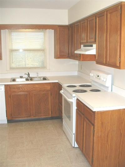 1608 Raleigh Road Lexington, KY 40505 - Photo 4 of 10 Photo 4