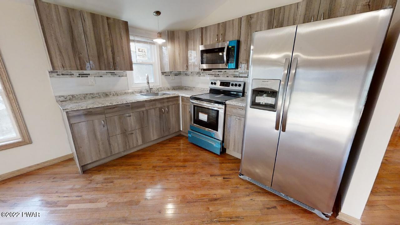 124 Locust Road Dingmans Ferry, PA 18328 - Photo 2 of 23