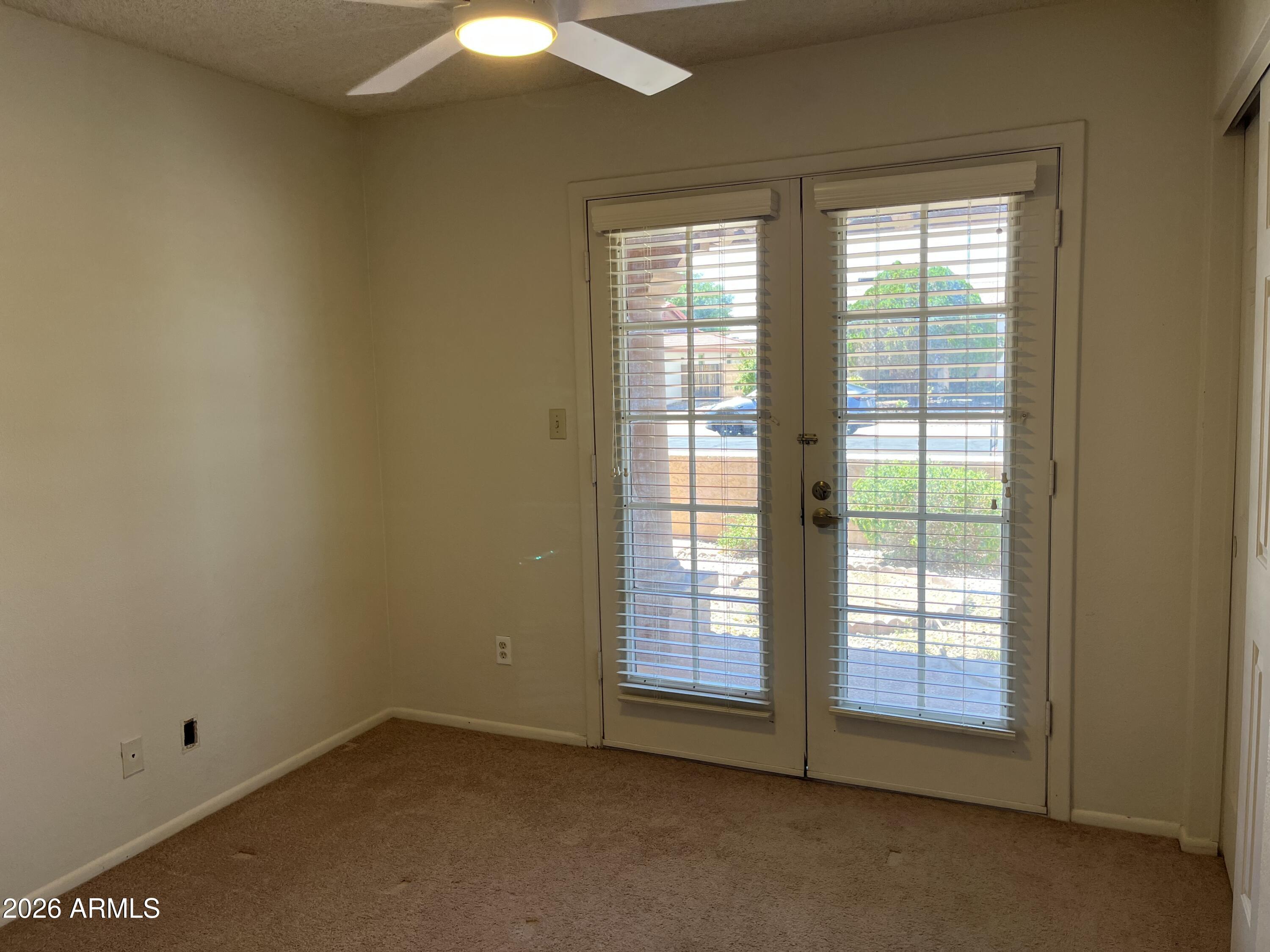 10624 West Griswold Road Peoria, AZ 85345 - Photo 19 of 28