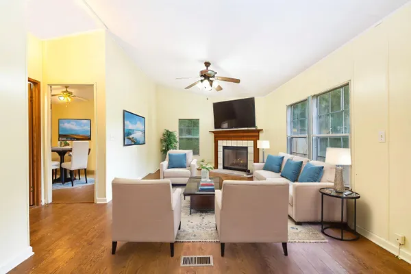 $305,000 | 3230 Southwest 189th Avenue, Dunnellon, FL 34432