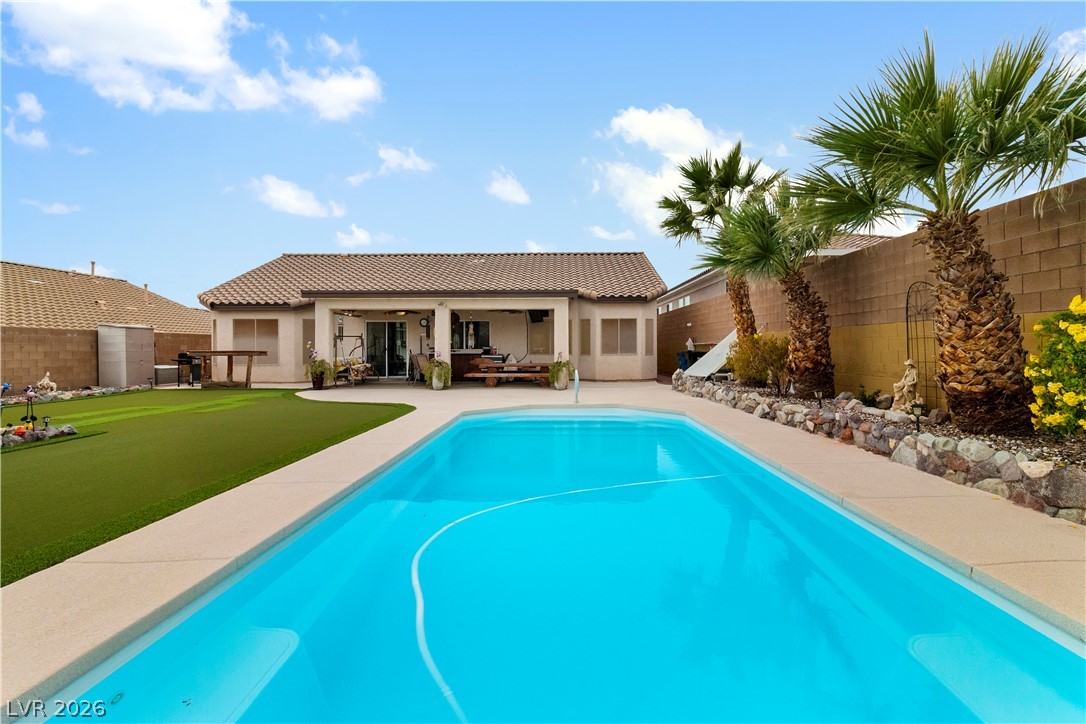 2516 Morrow Ridge Place Laughlin, NV 89029 - Photo 63 of 93 View of swimming pool with a fenced backyard and patio surround