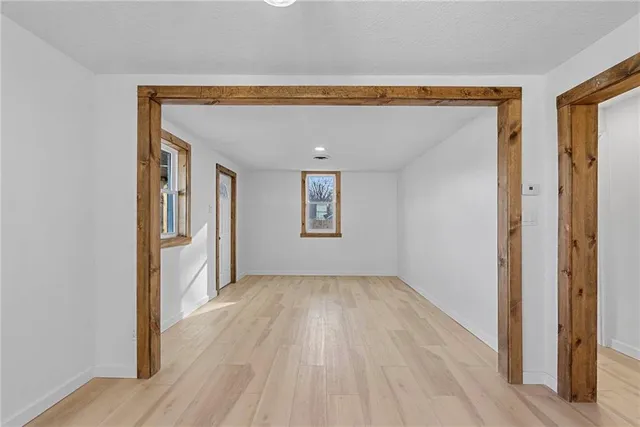 $215,000 | 2018 James Downey Road, Independence, MO 64057