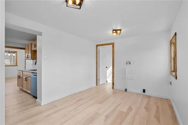 $215,000 | 2018 James Downey Road, Independence, MO 64057