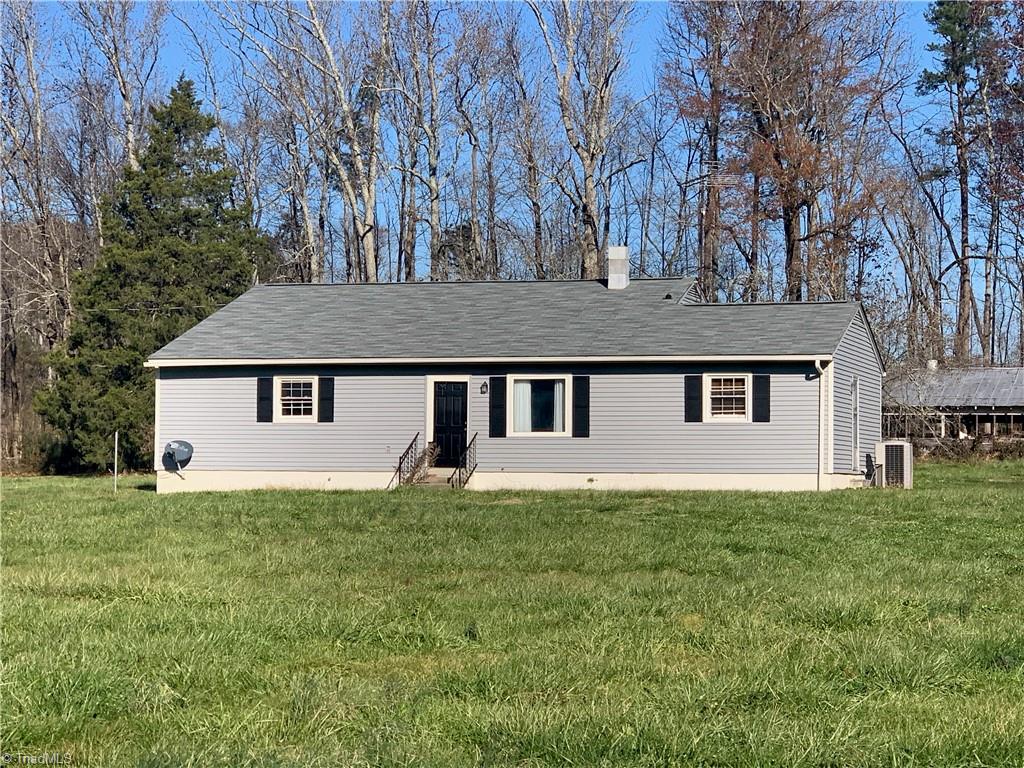 1645 Handy Road Denton, NC 27239 - Photo 1 of 13 Gallery Image 1