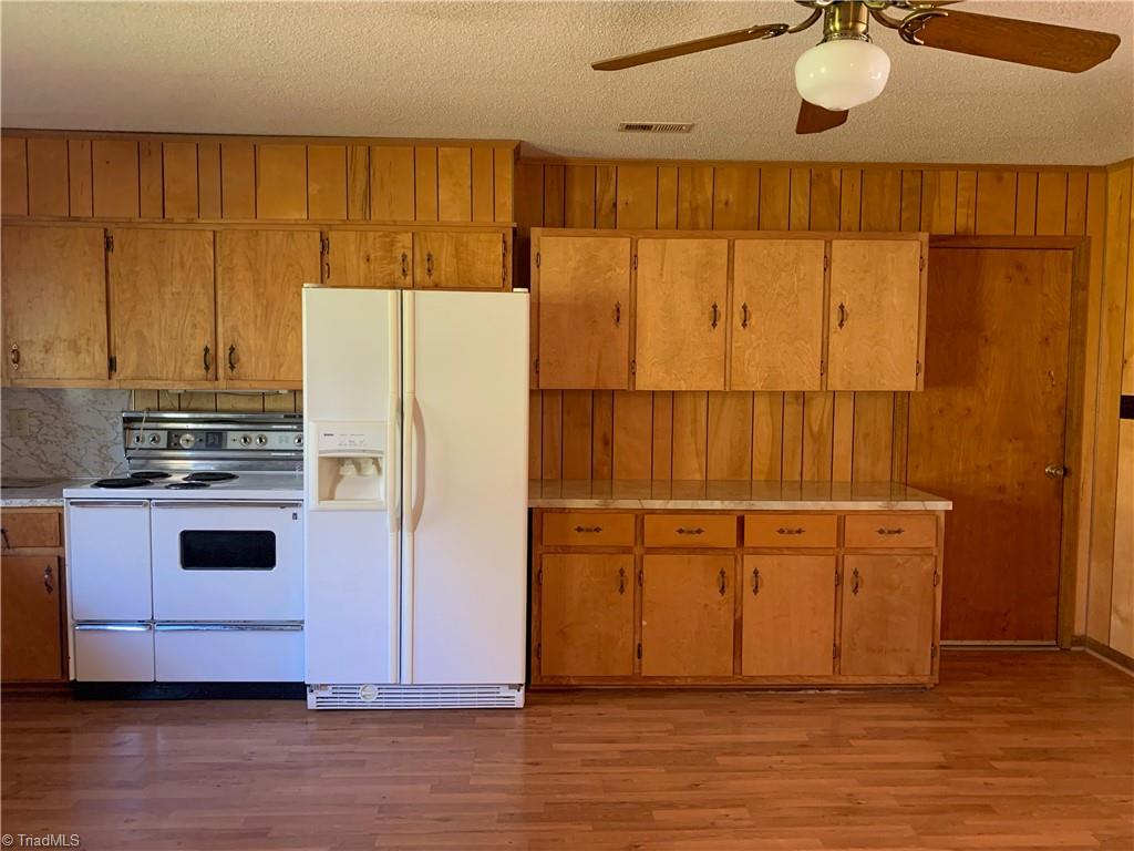 1645 Handy Road Denton, NC 27239 - Photo 4 of 13 Gallery Image 4