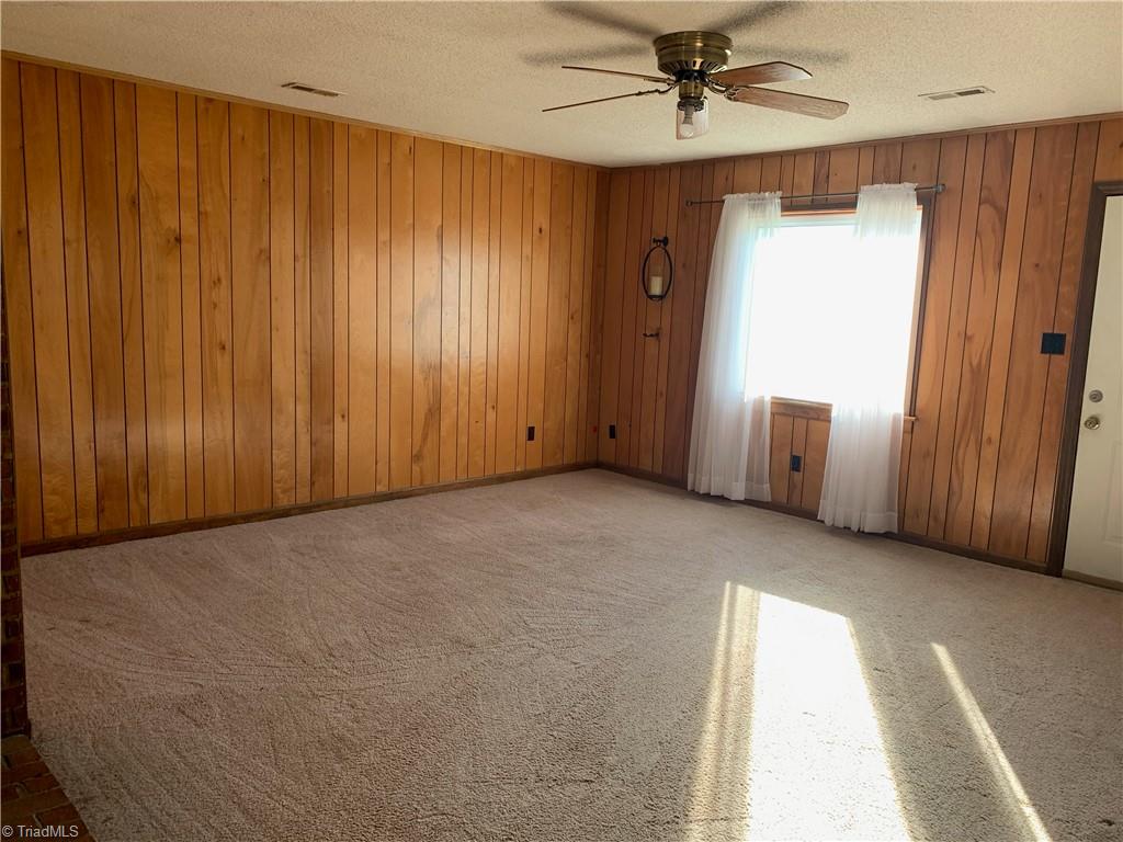 1645 Handy Road Denton, NC 27239 - Photo 6 of 13 Gallery Image 6