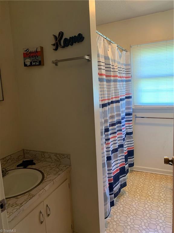 1645 Handy Road Denton, NC 27239 - Photo 9 of 13 Gallery Image 9