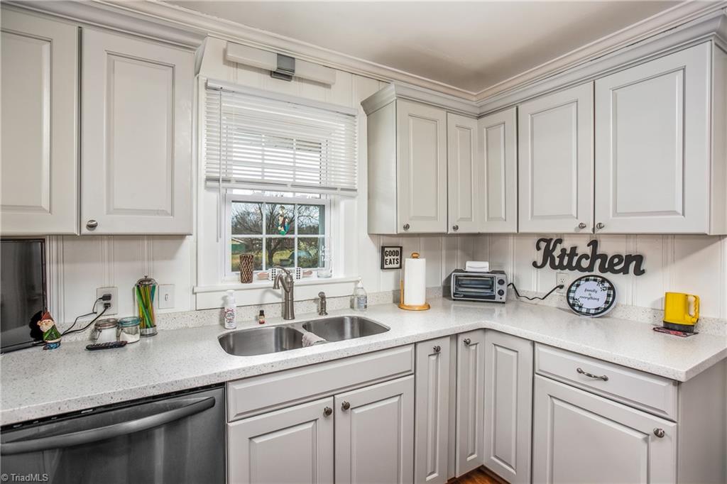 247 Turner Road Lexington, NC 27292 - Photo 13 of 30 Gallery Image 13