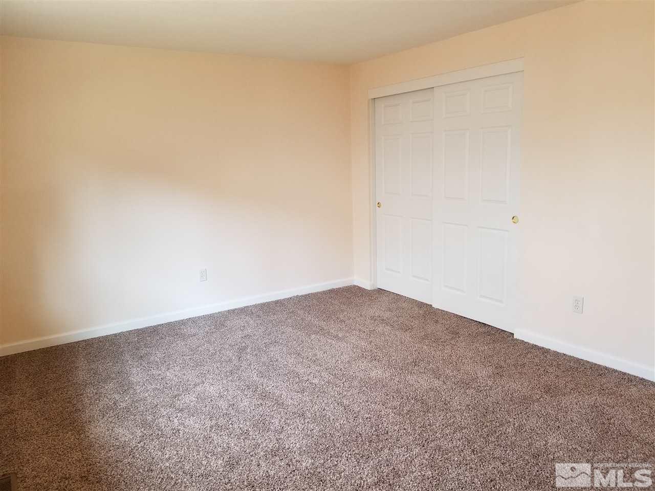 4275 Rio Poco Road Reno, NV 89502 - Photo 8 of 20 Photo 8