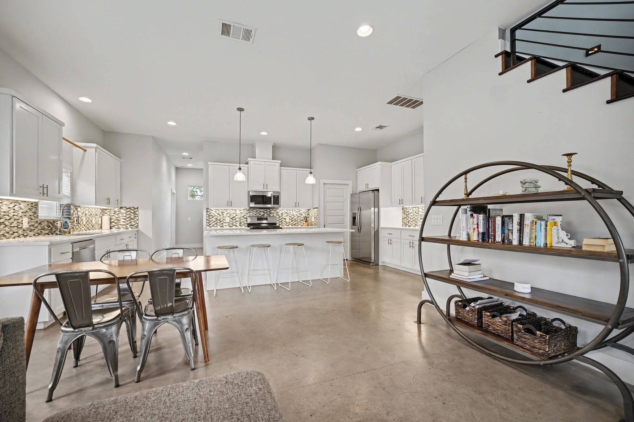 6700 Canal Street Austin, TX 78741 - Photo 3 of 19