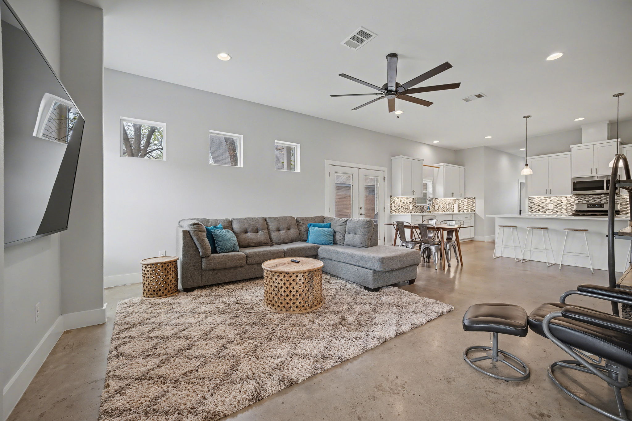 6700 Canal Street Austin, TX 78741 - Photo 6 of 19