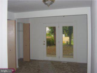 111 Pelham Road South Voorhees, NJ 08043 - Photo 3 of 6