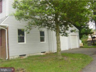 111 Pelham Road South Voorhees, NJ 08043 - Photo 4 of 6