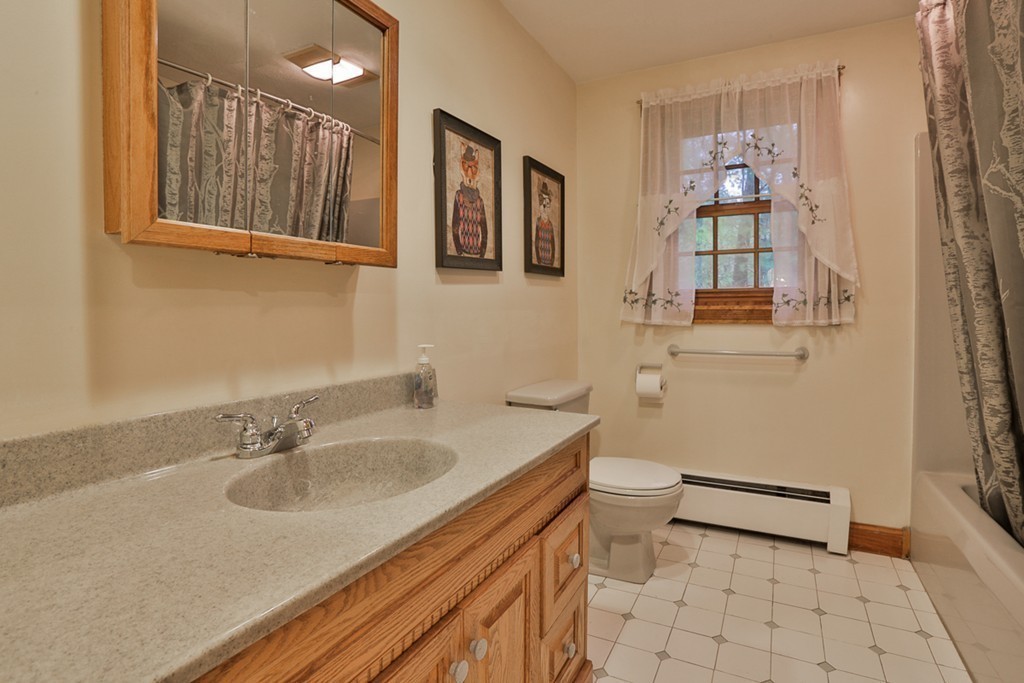 173 Georgetown Road Boxford, MA 01921 - Photo 23 of 24