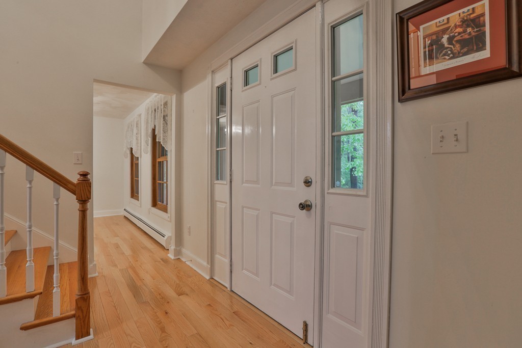 173 Georgetown Road Boxford, MA 01921 - Photo 5 of 24