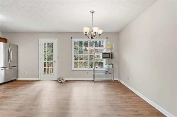 $1,975 | 181 North Springs Drive, Acworth, GA 30101