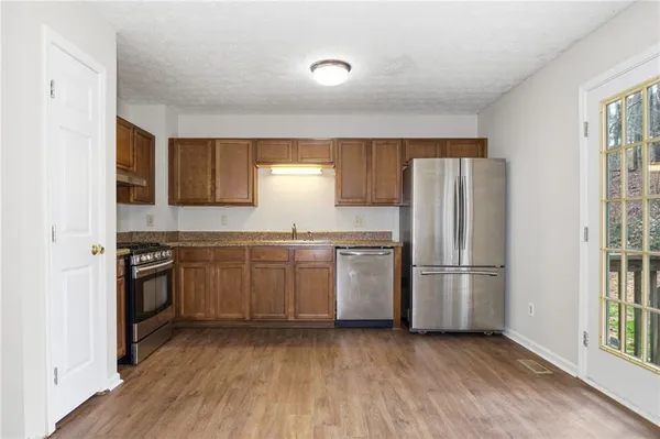 $1,975 | 181 North Springs Drive, Acworth, GA 30101
