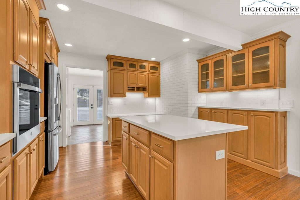 711 Possum Hollow Road Blowing Rock, NC 28605 - Photo 9 of 39