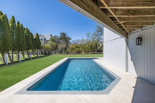 $37,500 | 129 Madison Drive, Montauk, NY 11954