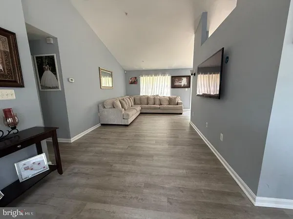 $539,900 | 6511 Rosalie Lane, Riverdale, MD 20737