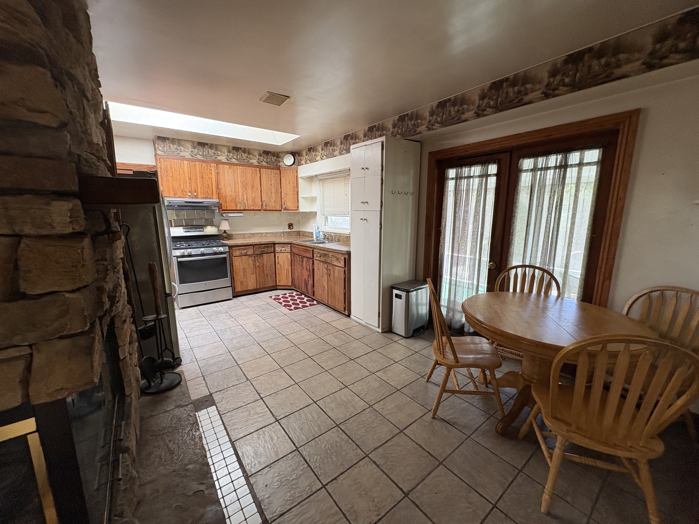 816 North 11th Street Rochelle, IL 61068 - Photo 4 of 21
