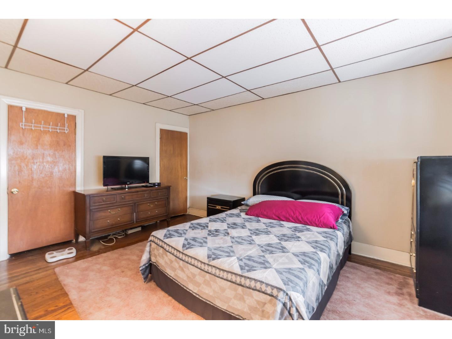 1011 Marlyn Road Philadelphia, PA 19151 - Photo 13 of 21 Bedroom - Main
