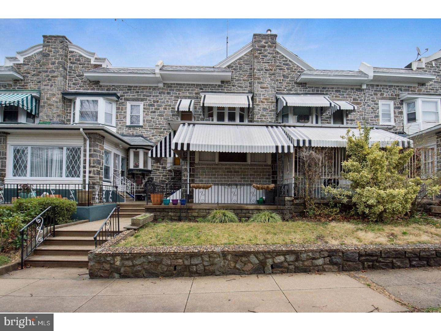 1011 Marlyn Road Philadelphia, PA 19151 - Photo 2 of 21 Front Yard