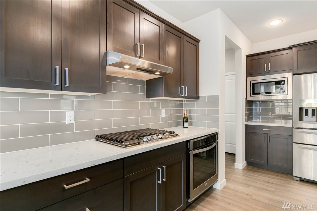 3811 192nd Place Southeast Bothell, WA 98012 - Photo 8 of 25 Gallery Image 8