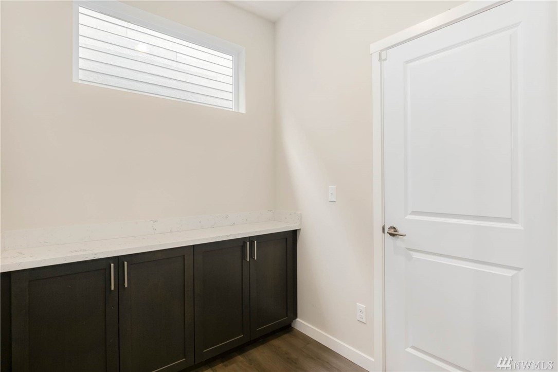 3811 192nd Place Southeast Bothell, WA 98012 - Photo 9 of 25 Gallery Image 9