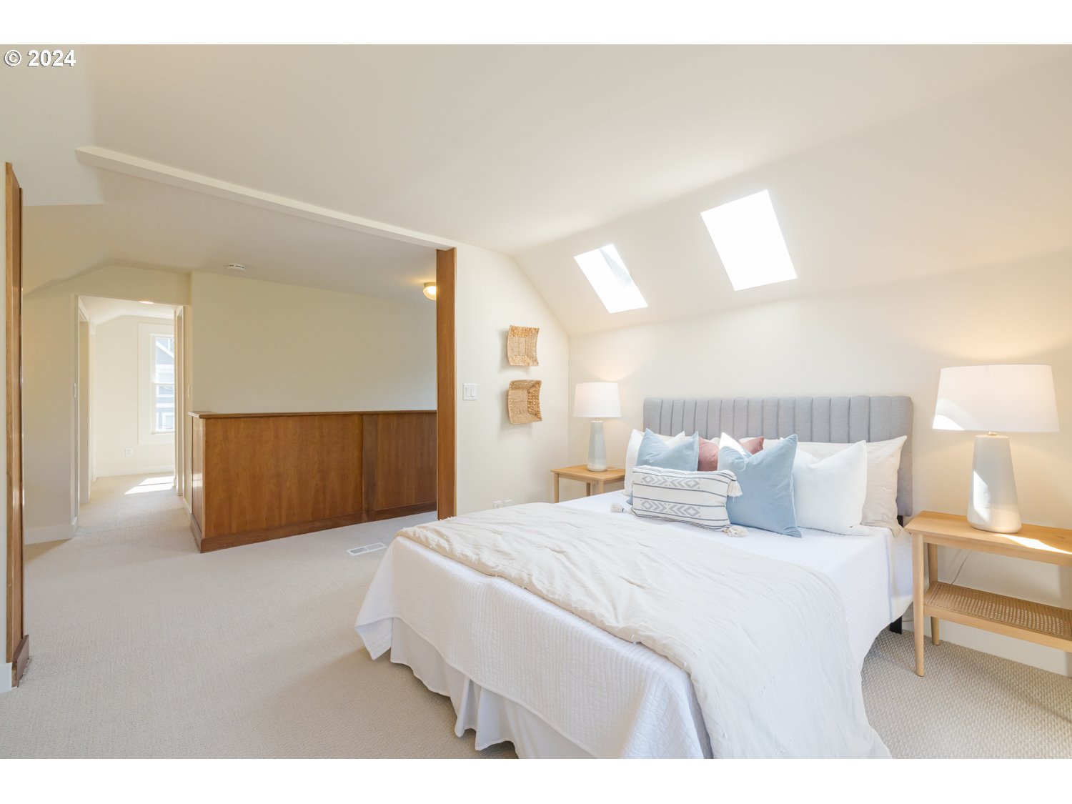2707 Southwest Homar Avenue Portland, OR 97201 - Photo 20 of 48 a bedroom with a bed and a night lamp