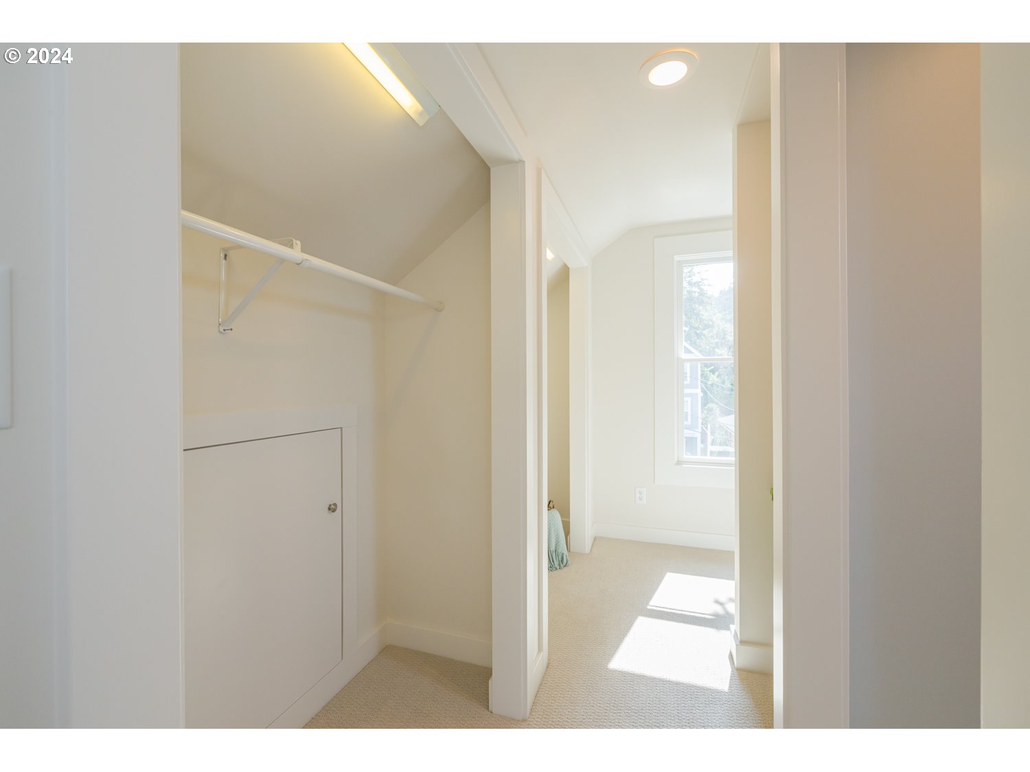 2707 Southwest Homar Avenue Portland, OR 97201 - Photo 23 of 48 a view of a bathroom with a shower