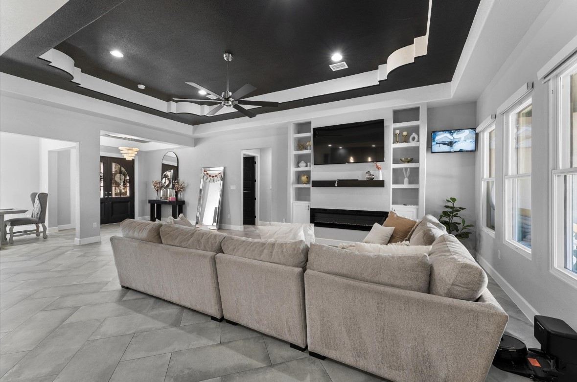 8105 Jet Pilot Street Houston, TX 77075 - Photo 4 of 20